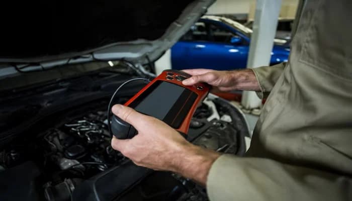 Best Car Service And Car   Repair In Dubai